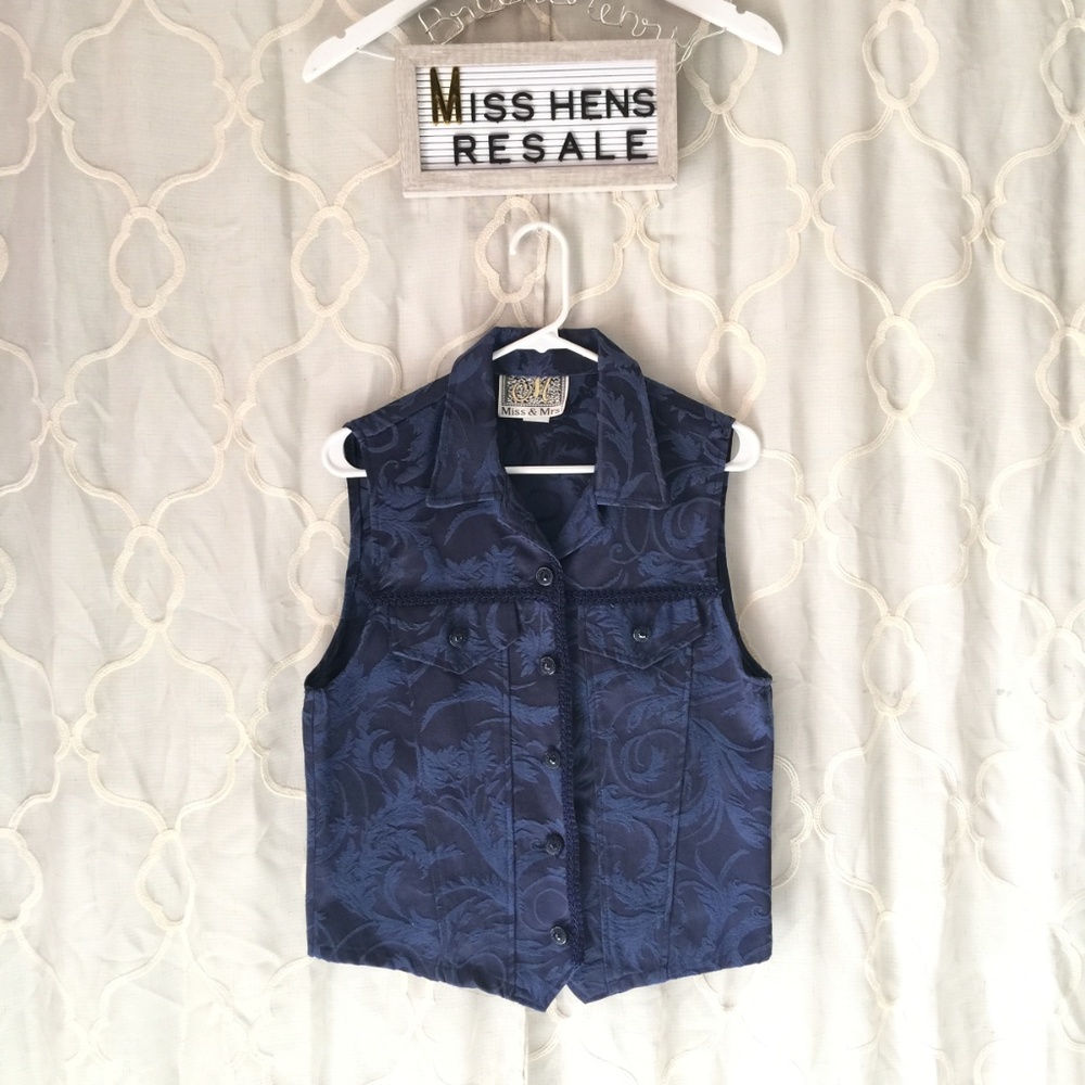 FINAL $ MISS & MRS UNIQUE DAMASK TAPESTRY VEST - Picture 1 of 7